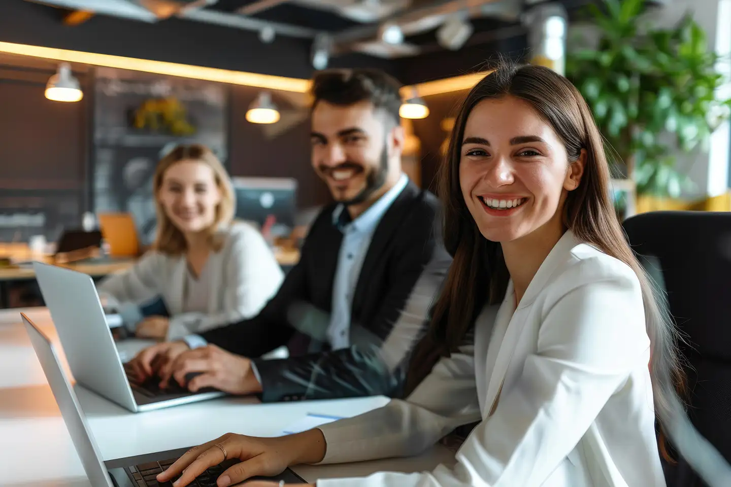 people-working-corp-Quincena-25